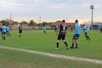 Jogo festivo traz emoção para torcedores.