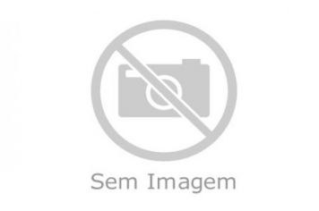 Funcionários recebem salário de 2013 em dia