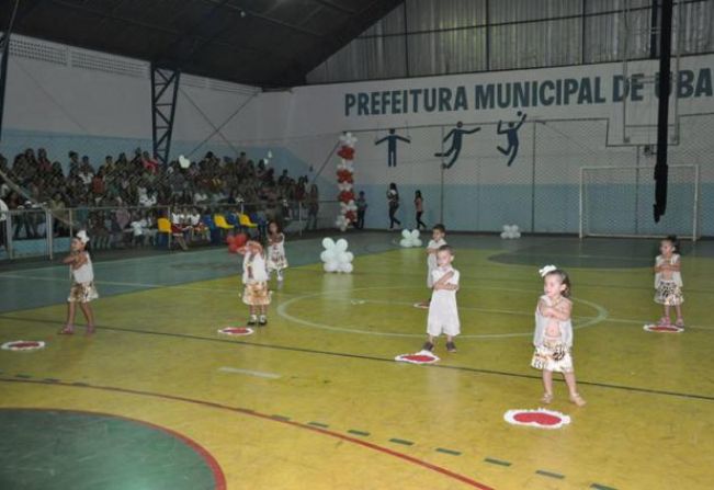 Setor de Educação realiza homenagem para as mães