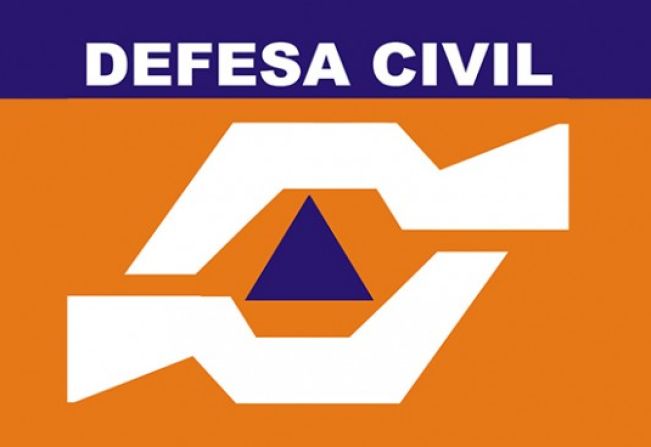 Defesa Civil apresenta Plano de Contingência em reunião com autoridades e comunidade.