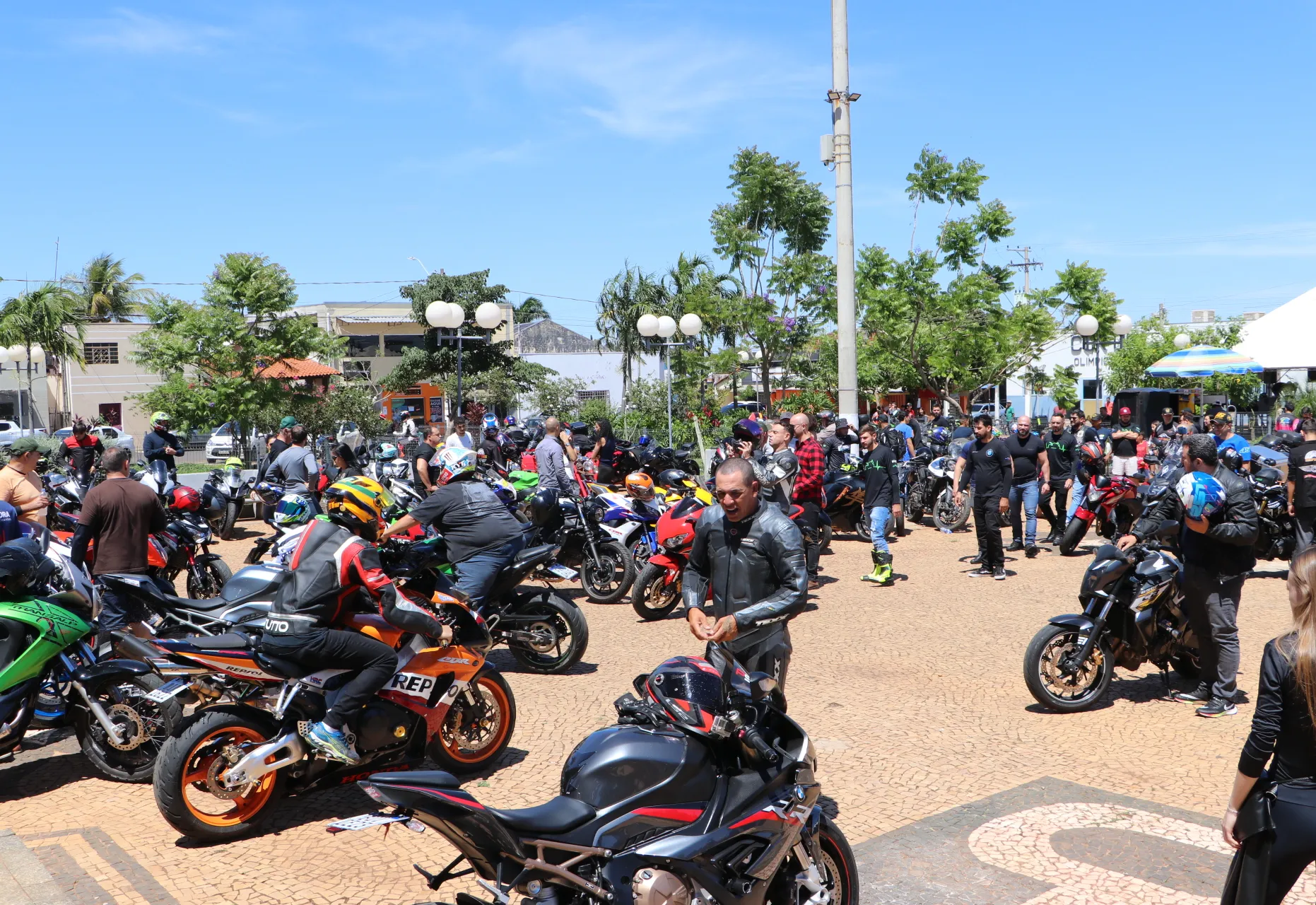 1° Encontro de Motociclistas de Ubarana 