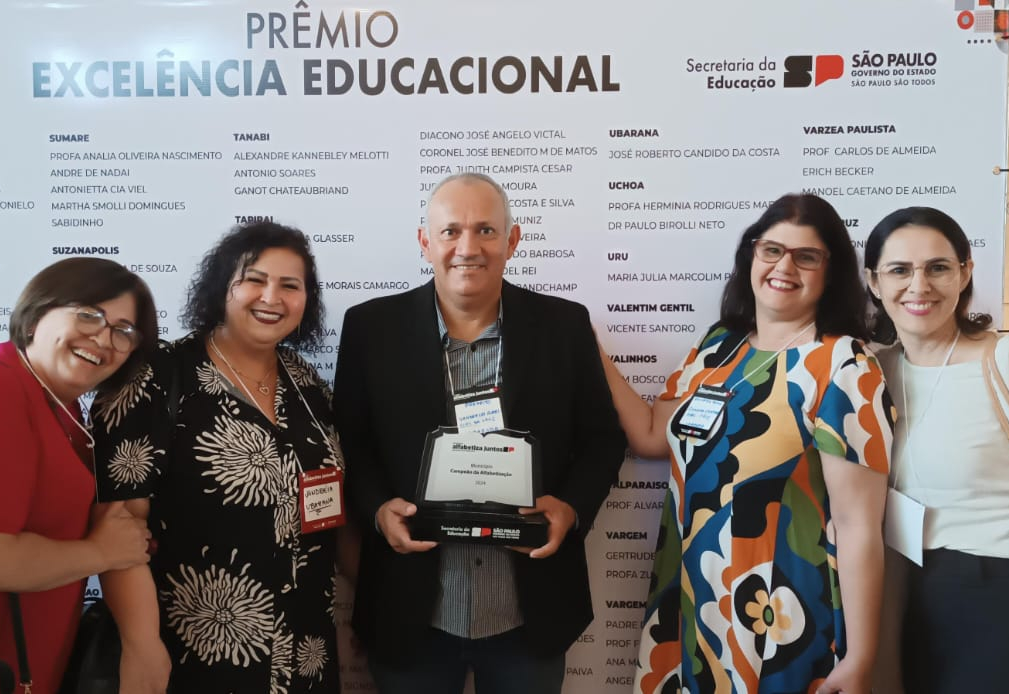 Ubarana recebe Prêmio Excelência Educacional e se destaca na alfabetização.
