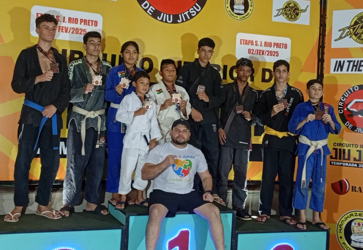 Projeto Social de Jiu-Jitsu brilha no Circuito Interior.